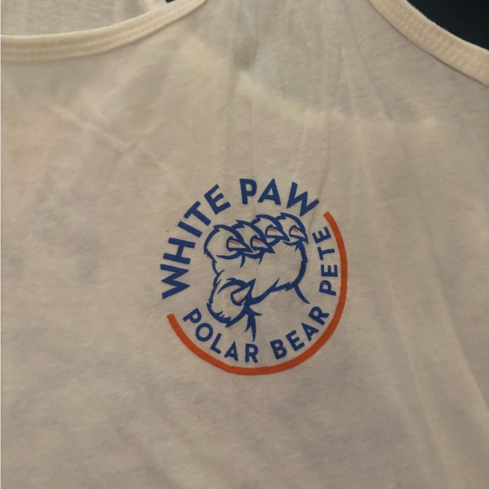 Pete Alonso graphic tank. White paw graphic. XL snug fit - Picture 5 of 7